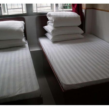 Lung Wa Hotel Гонконг Экстерьер фото